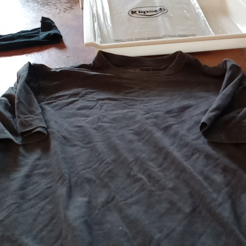 Tee